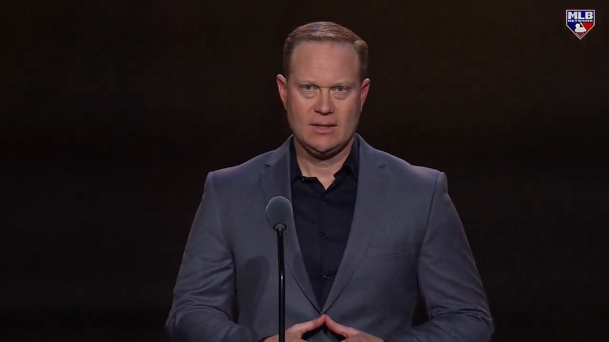 After winning MLB Executive of the Year presented by Sage USA last season, Matt Arnold's Milwaukee Brewers front office thought his award speech didn't suffice. This year, he made sure to give them the recognition they deserve 😅