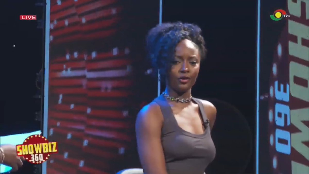 “I find it difficult to write true love songs, but very easy to write heartbreak songs.” — Ayra Starr #Showbiz360 #TV3GH