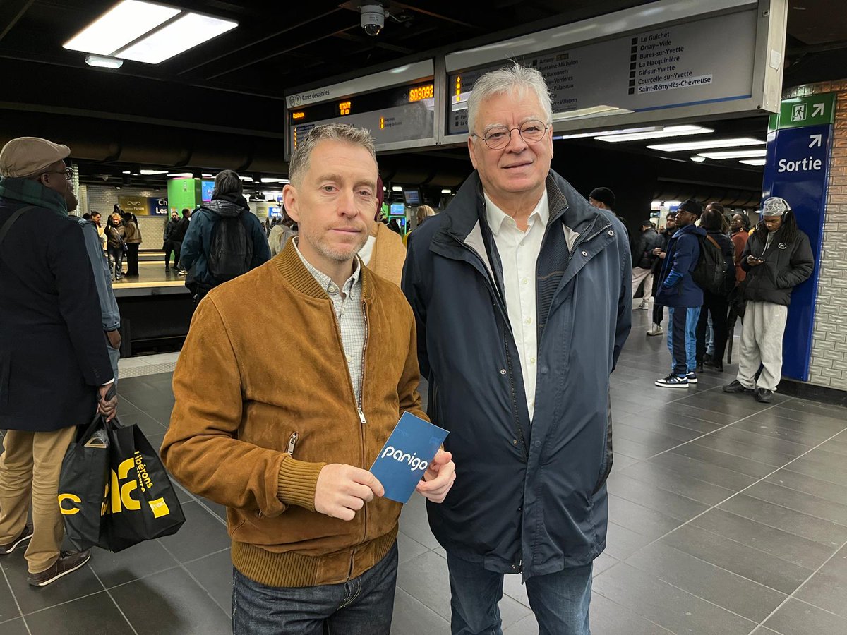 🚨 Patatras ! Les rames MI20 du RER B arrivent en retard : prévues en 2025, livrées peut-être en 2028-2029. L’expert ferroviaire Yves Ramette explique pourquoi. 👉 #Parigo saison 10 avec Bertrand Lambert 👉 Chaque samedi ⏰ 12h35 France 3 Paris/Ile-de-France ▶️ Replay sur 📺