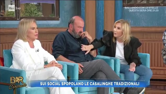 "Il vero ruolo della donna è la maternità. Nasce madre, è la vera ricchezza femminile" Il dibattito si accende #BarCentrale