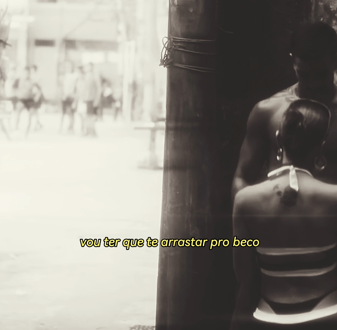 ela vai pegar o limão e fezer uma limonada referenciando a polêmica da mamada no beco com esse hit #VouQueVou