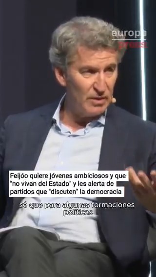 Feijóo quiere jóvenes ambiciosos y que "no vivan del Estado" y les alerta de partidos que "discuten" la democracia