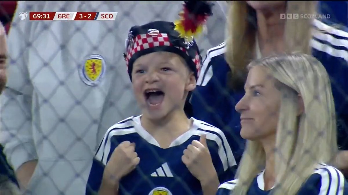 ⚽️ Scotland score a second in Greece! ⚽️ Belarus are leading in Denmark! Scotland are one goal away from topping their World Cup qualifying group. 📺 Watch the final 15 minutes live on BBC Scotland #BBCFootball