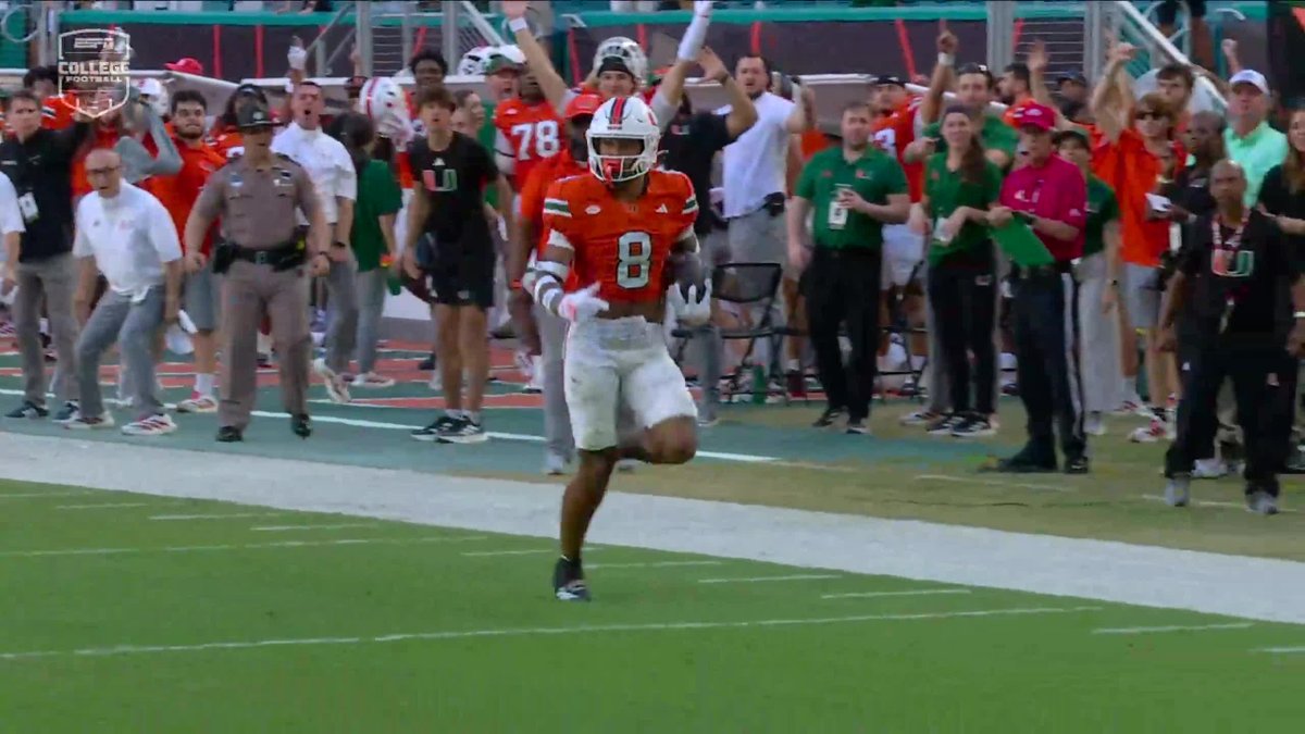 "Looked at his wrist, said I got time today!" THE ANNOUNCER CALL ON THIS MIAMI PICK-SIX 🔥