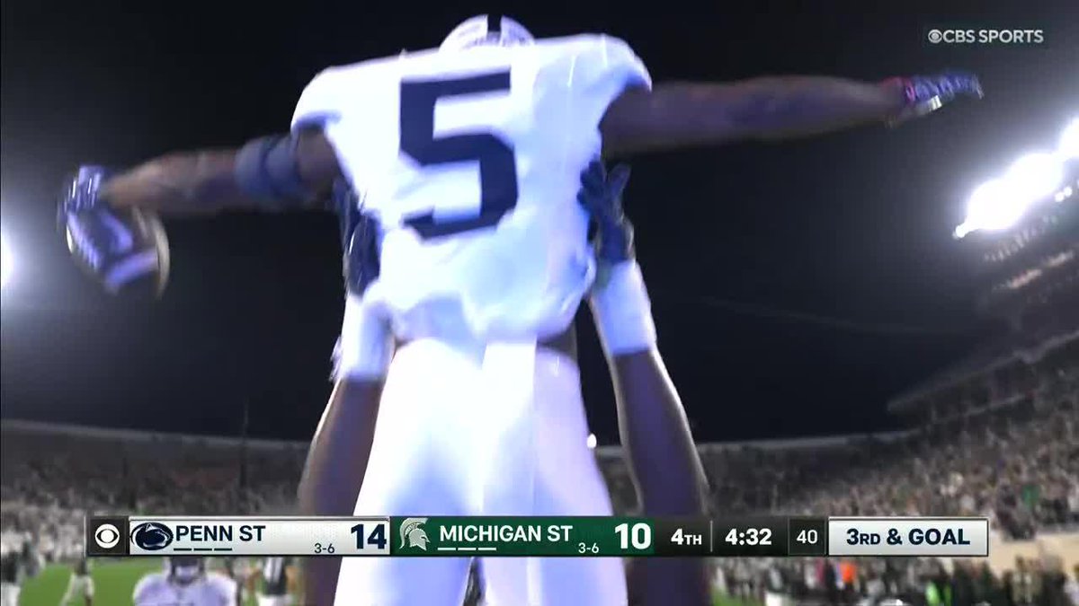 A little misdirection by Penn State Football, and they're into the end zone again 💨