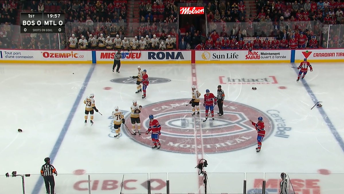 ZADOROV AND STRUBLE DROP THE MITTS RIGHT OFF THE BAT‼️