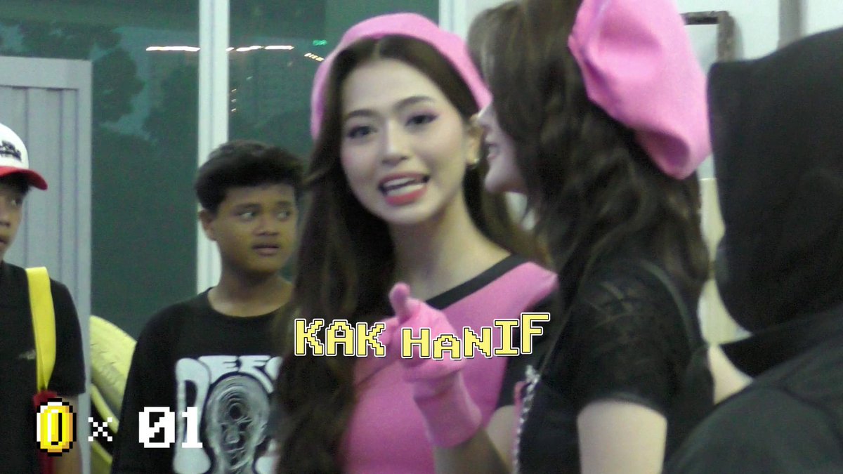 Fancam manggilin member ❌❌ Fancam dipanggil member ✅✅ Yang normal-normal aja lah Atiinn 😭👈 Kathrina Irene 🤎 #HansipCAM