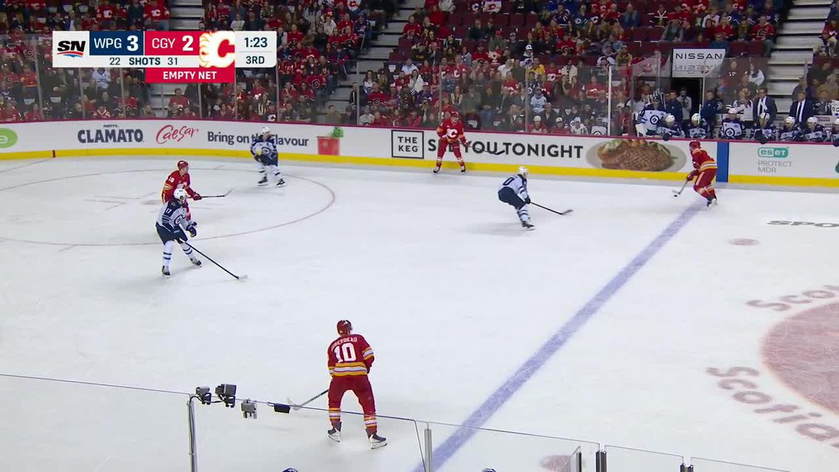 Matt Coronato! 🔥 The Calgary Flames tie it late! 📺: Sportsnet or stream on Sportsnet+ ➡️
