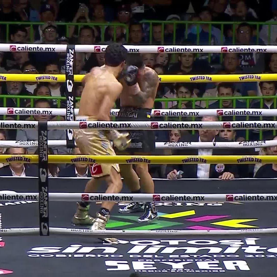 あー ボコボコ🥊 7ラウンド。 エスピノサ強し。 普通に2階級くらい上に見える。