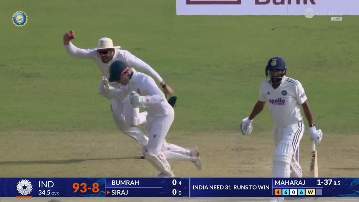 The moment South Africa sealed their first Test win on Indian soil in 15 years! 🤝 #INDvsSA