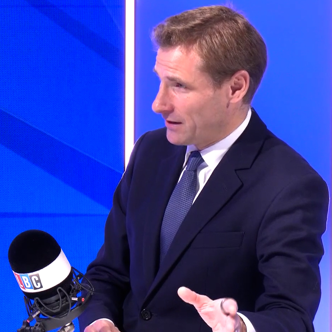 'Some of these policies are just gimmicks.' Chris Philp MP tells Iain Dale 🏴󠁧󠁢󠁥󠁮󠁧󠁿🇬🇧⚒️ he doesn't think Labour's new proposal of a Denmark-style migration system is 'radical enough.'