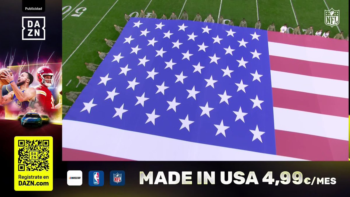 UN MOMENTO HISTÓRICO 🇺🇸🎶 El himno de Estados Unidos sonando en el Bernabéu en el primer partido de la NFL en ESPAÑA Disfruta del Miami Dolphins vs Washington Commanders GRATIS en DAZN 🔗 #NFLenDAZN 🏈