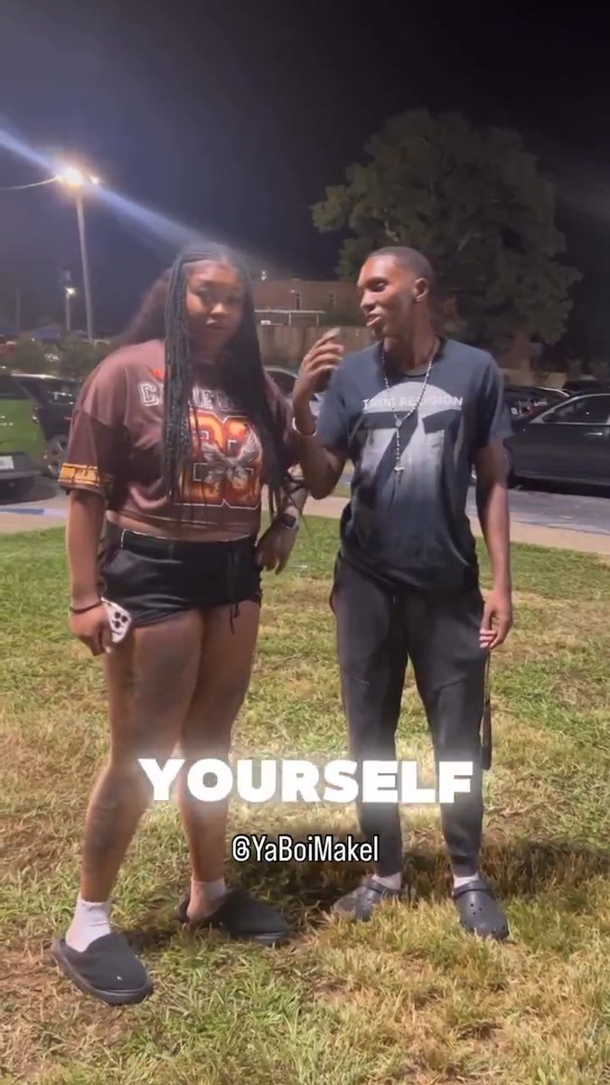 Imagine Brandon watching this with his friends 🤣🤣🤣