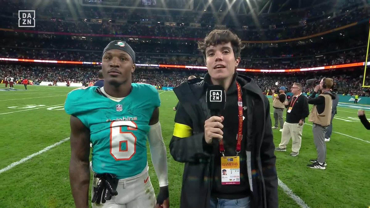 🗣️ "Hemos trabajado toda la semana para llevar esta inercia positiva a casa" Malik Washington, receptor de los Miami Dolphins, en el micrófono de DAZN con Diego Campoy #NFLenDAZN 🏈