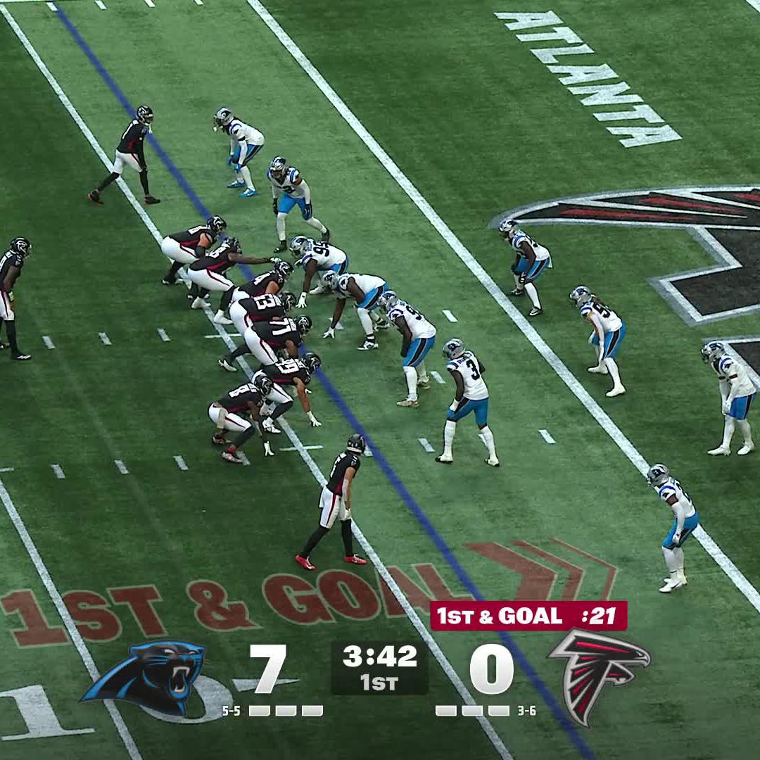NOBODY'S stopping Bijan Robinson 😤 FOX | NFL+