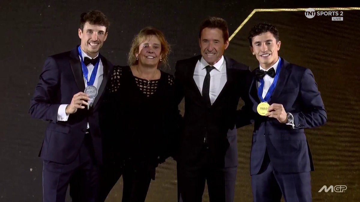 Family is everything! A touch of class from World Champion Marc Marquez as he calls up his whole family to celebrate in the moment ๐ #MotoGP | #MotoGPAwards25 | Live on TNT Sports and Discovery+