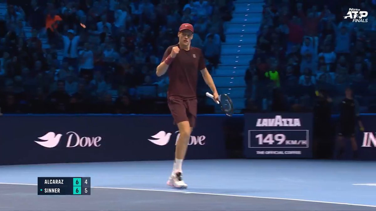 JANNIK SINNER, WHAT HAVE YOU DONE!!! 🤯 Jannik Sinner | #NittoATPFinals