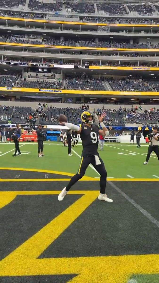 Stafford in the Los Angeles Rams's "Midnight Mode" uniforms 🔥 Nike Football SEAvsLAR -- 4:05pm ET on FOX/FOX One