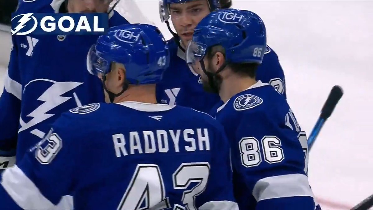 KUUUUUUCCCCCHHH ⚡ The Tampa Bay Lightning find the back of the net first!