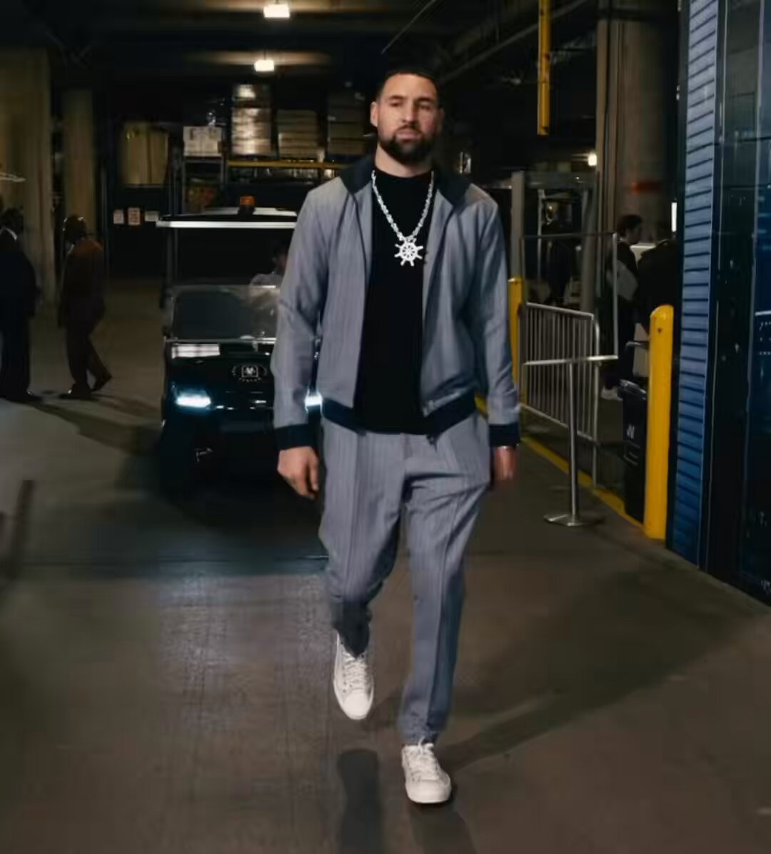 Klay dripped tf out😭🥶