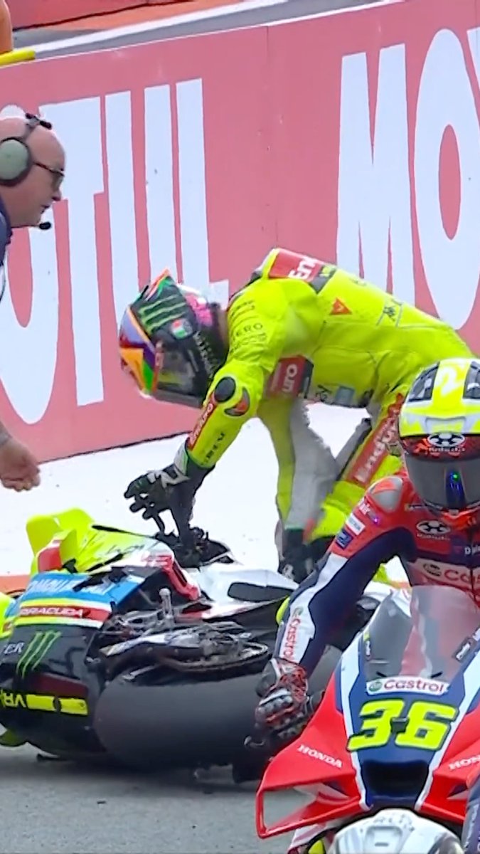 What happened to Frankie Morbidelli?! 🤯 A crash before the race even started resulted in a fractured left hand and heartbreaking end to the #MotoGP season 💔 #ValenciaGP