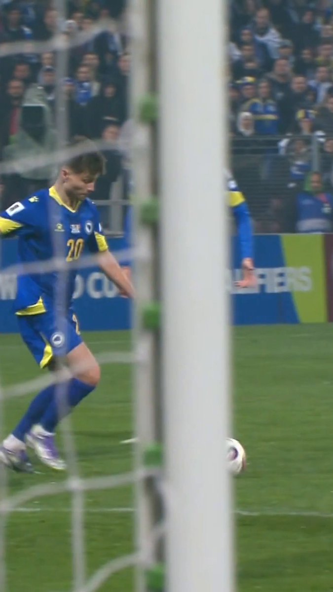 This Esmir Bajraktarevic stunner guaranteed Bosnia and Herzegovina at least a World Cup playoff spot 🇧🇦 The 20-year-old was born Wisconsin, came through at New England Revolution and is now shining for the country of his parents 💫
