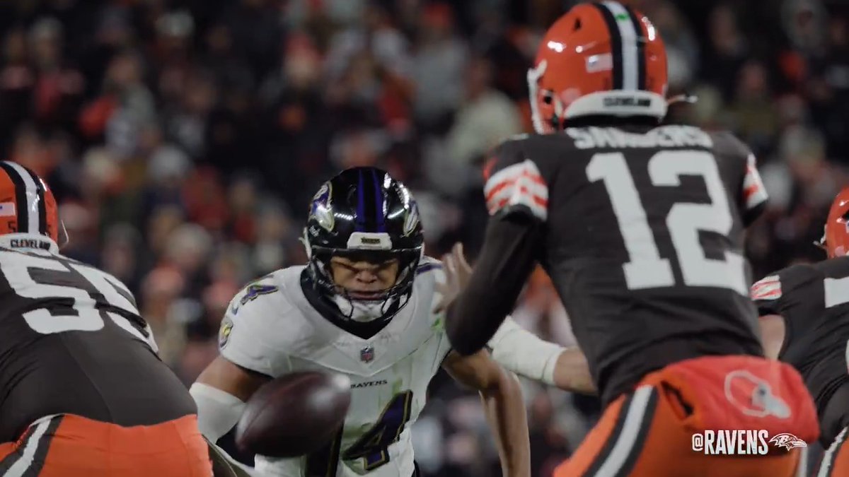 Watch Kyle Hamilton work!! 😈 We're back in action Sunday vs. the Jets at 1 p.m. on CBS.