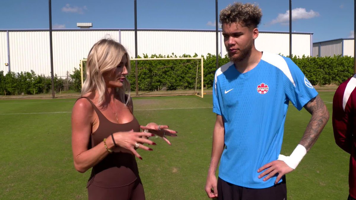 Crossbar challenge with Kaylyn Kyle, Dayne St. Clair, Tajon Buchanan and Tani Oluwaseyi 🇨🇦 Little fun at CANMNT camp ahead of their game tomorrow against Venezuela.