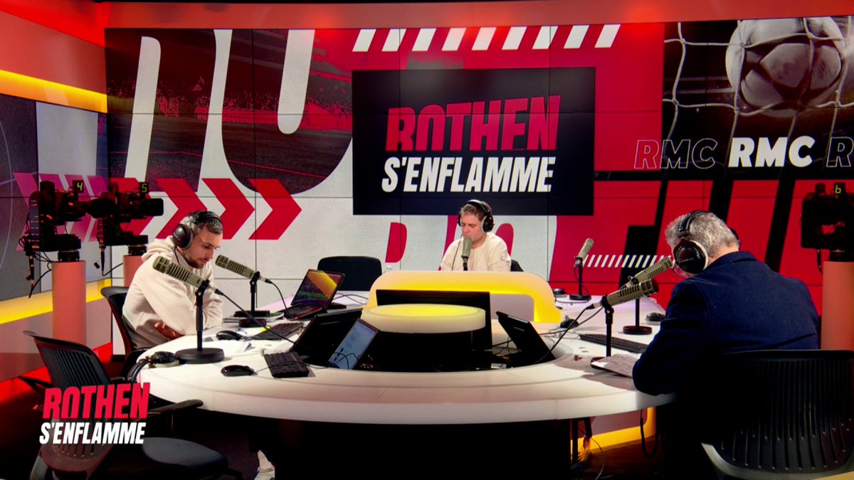 🗨️ Pour Duga, "La VAR est une réussite, elle a amélioré les choses et a permis de gommer les plus grosses injustices, les plus évidentes. Néanmoins, avec tout outil moderne, il faut adapter les règles de l'arbitrage, et c'est sur ce point que nous ne sommes pas allés assez loin"