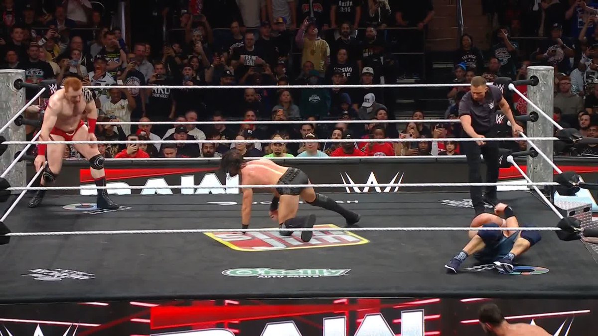 This match is CHAOS!!! 😱