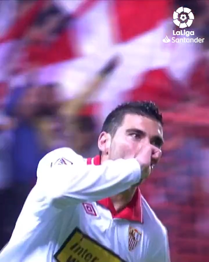 🇪🇸🪄 13 years ago today: José Antonio Reyes scored 2 goals in the Seville derby! ⚽️⚽️ Always in our heart, Reyes. RIP. ❤️
