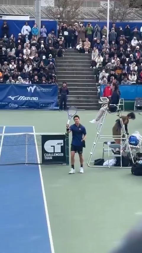 #横浜慶應チャレンジャー 復帰戦を勝利で飾った #錦織圭 選手🎾✨ 試合後、会場からの拍手に応える姿を公開👏 #WOWOW #yokohamakeiochallenger
