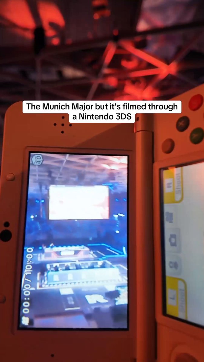 #MunichMajor weekend, filmed in glorious 240p 📹✨