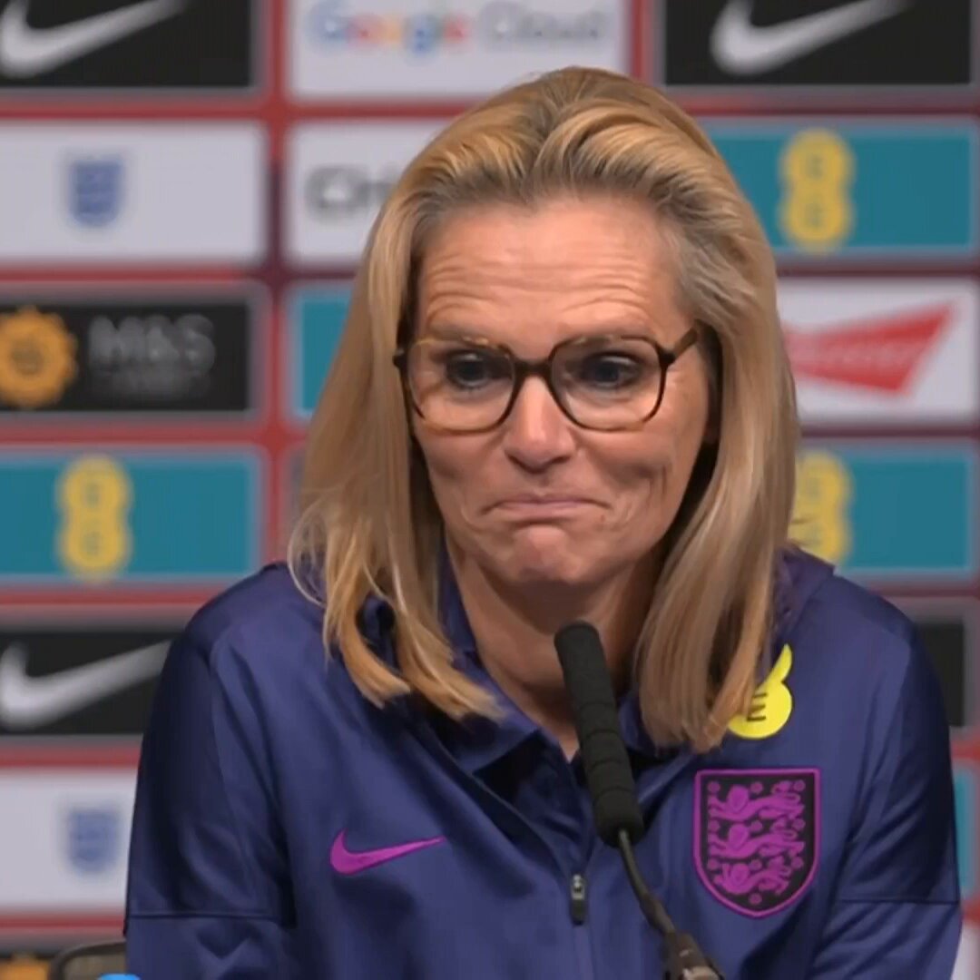 "I don't think I would have done things differently" England head coach Sarina Wiegman has responded to Mary Earps' bombshell autobiography by saying she "picks teams to win" 🏴󠁧󠁢󠁥󠁮󠁧󠁿