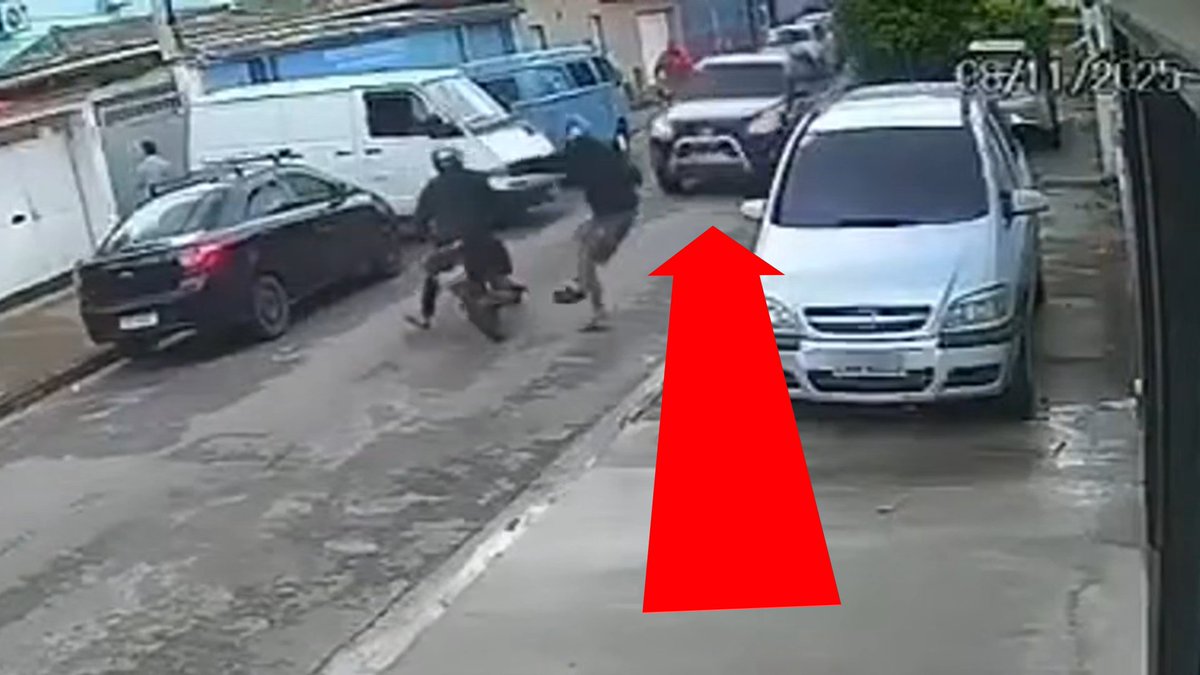 Ladrón muere tras ser atropellado durante un intento de robo En Río de Janeiro, un ladrón murió atropellado por su potencial víctima durante un intento de robo. El segundo delincuente huyó a pie tras ver lo ocurrido.