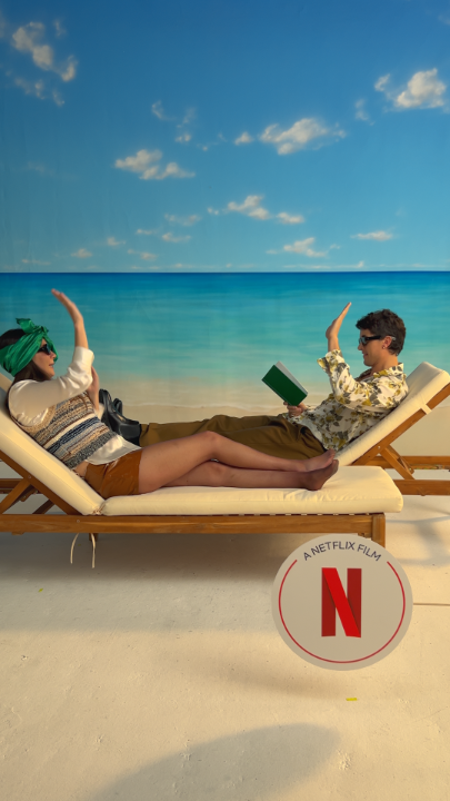 Emily Bader and Tom Blyth recreate the People We Meet on Vacation book cover 🧡 The official movie tie-in edition is out now!