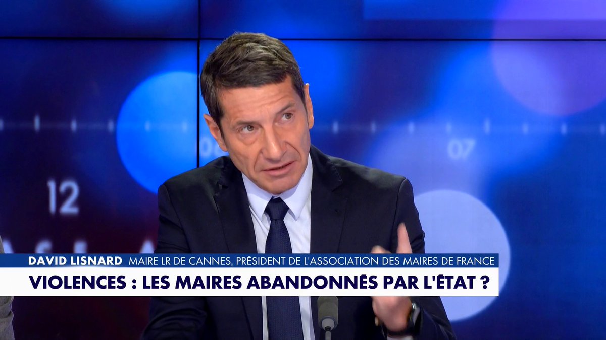 David Lisnard : «Les gens qui vivent du narcotrafic sont plus nombreux que le total des gendarmes et des policiers. Le chiffre d'affaires de la drogue, c'est à minima 7 milliards. Tout le budget de la justice, c'est 10 milliards.» #Facealinfo