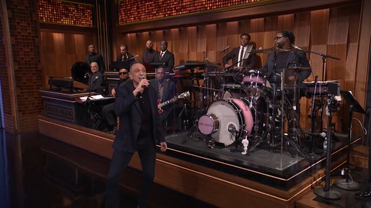 .Hank Azaria breaks into an impromptu Bruce Springsteen impression and sings “Prove It All Night”! #FallonTonight
