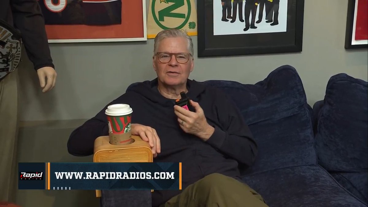 With Rapid Radios, Dan is able to reach all of his Danettes at any time... even with a 3 hour time difference in Las Vegas. #PARTNER