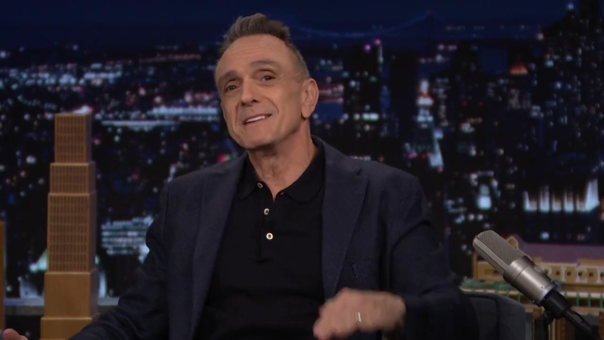 .Hank Azaria reveals that Moe Szyslak’s voice was inspired by young Al Pacino and Bruce Springsteen! The Simpsons #FallonTonight