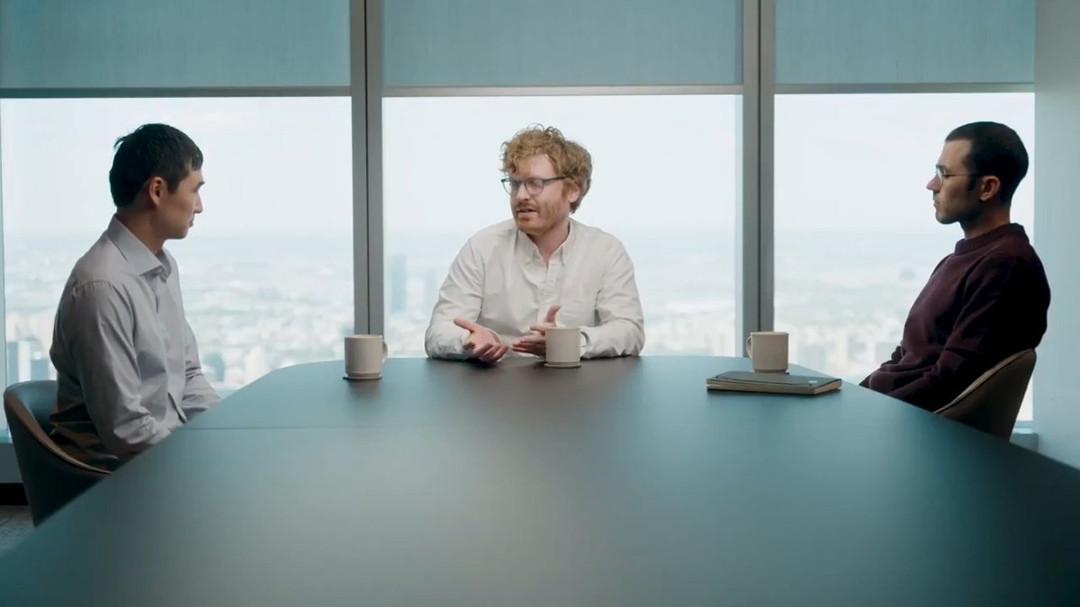 Roundtable: Arc’s Core Design Features Deterministic sub-second finality. Stablecoins as native gas. Opt-in configurable privacy. Geo-distributed validator set. PoA to DPoS roadmap. Adrian Soghoian - Principal Software Engineer Adi Seredinschi - Principal Product Manager Gordon Liao - Head of Research