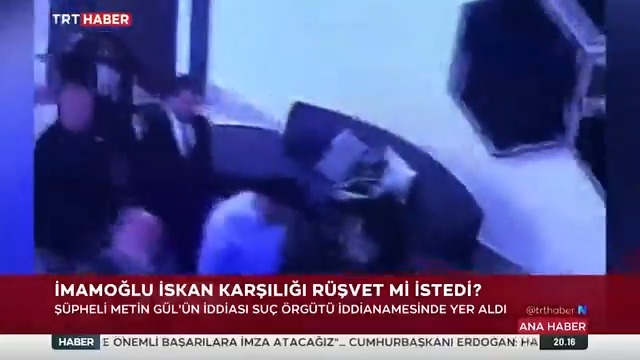 İmamoğlu Çıkar Amaçlı Suç Örgütü iddianamesinde 'iskan karşılığı rüşvet pazarlığı' iddiası. Ekrem İmamoğlu'nun Beylikdüzü Belediye Başkanlığı döneminde 2,5 milyon lira ve 3 daire karşılığında bir inşaat projesine iskan verdiği öne sürüldü.