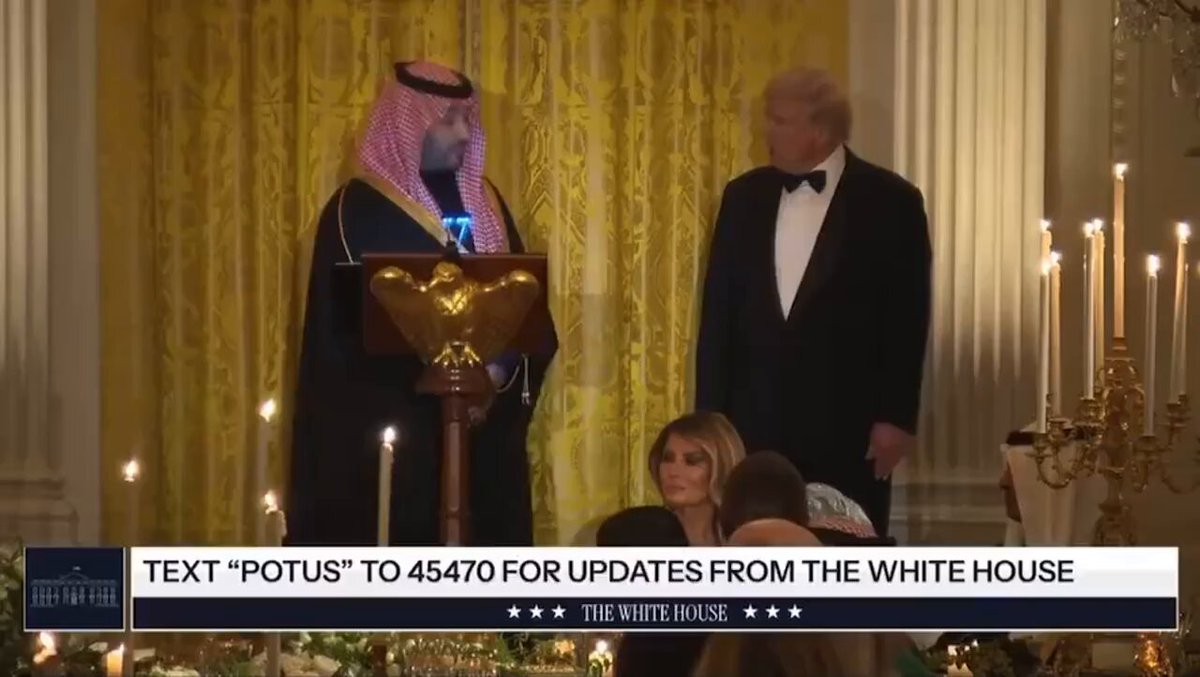 في ختام كلمته، أطلق سمو ولي العهد مزحة خفيفة لكن ذكية .. يبدو أنها رسالة مدفونة بعناية: "لقد خسروا رهانهم" 👌🏼😉