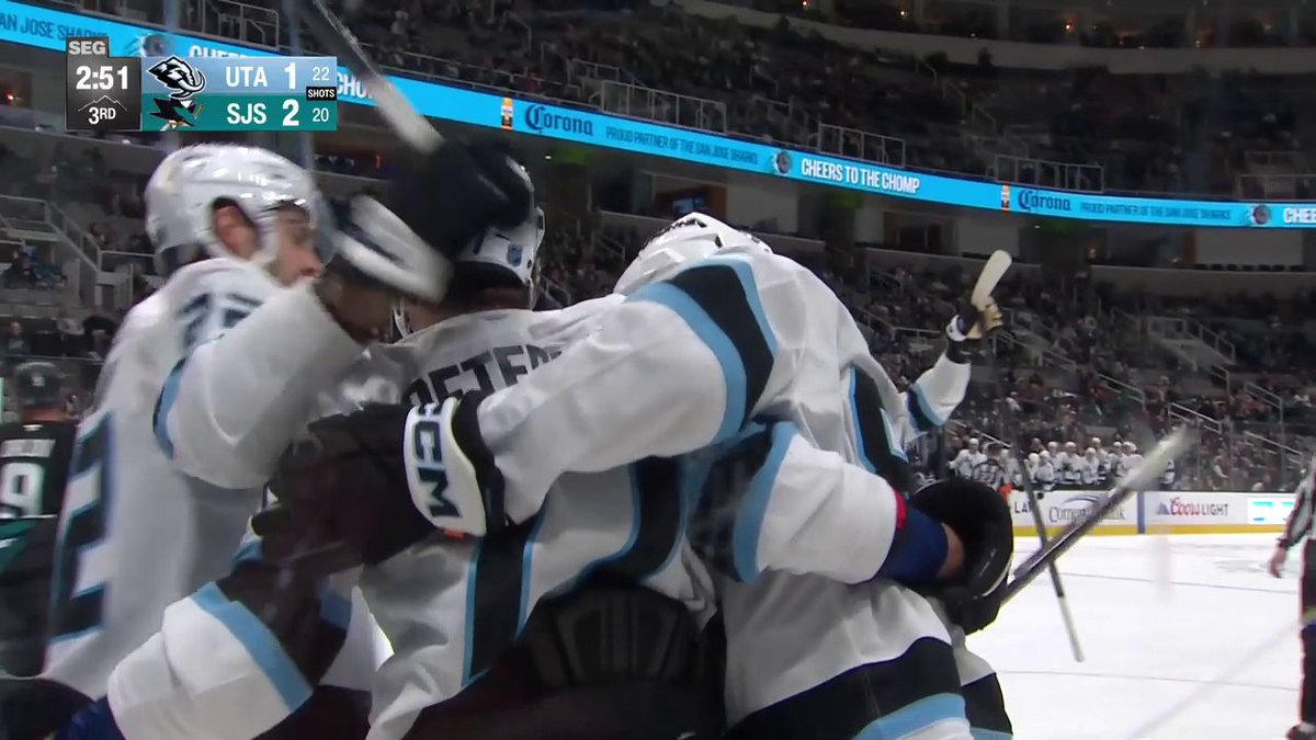 JJ PETERKA TIES THE GAME 🗣️ And the moms are loving it!