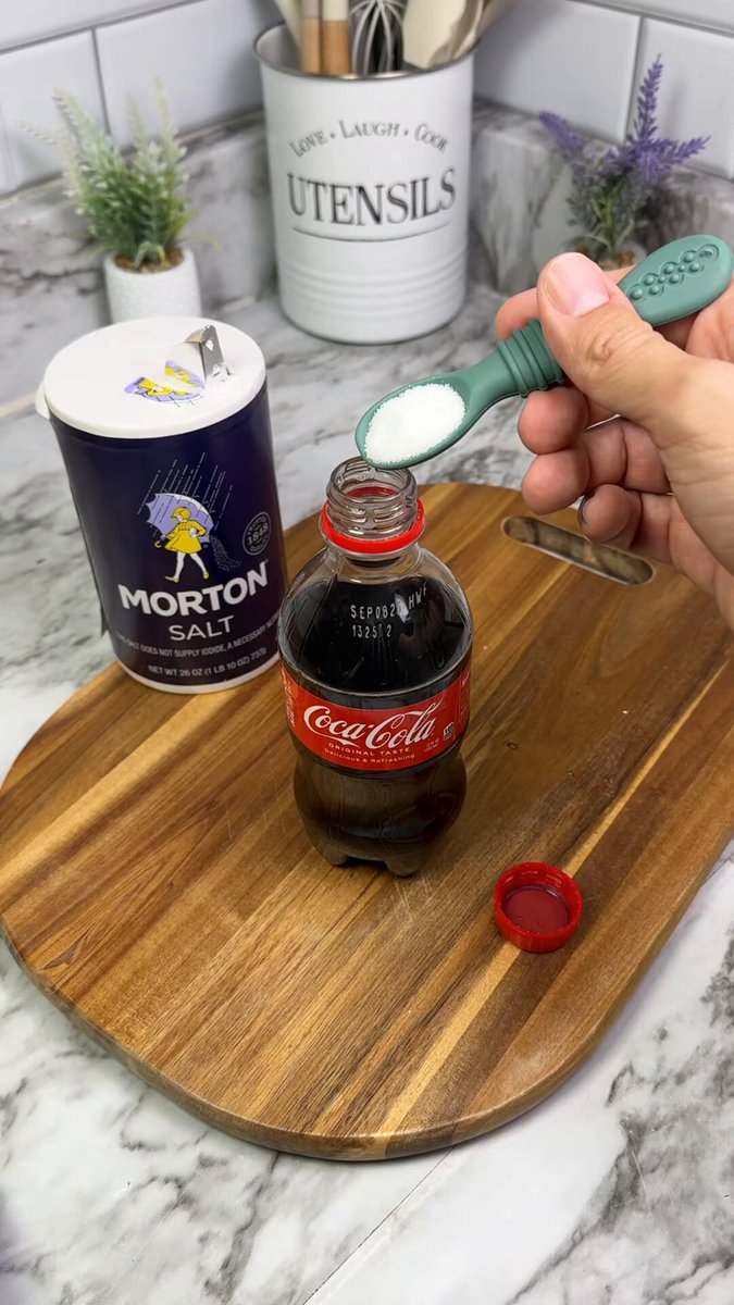 Add salt to Coca-Cola and you'll never believe the results!