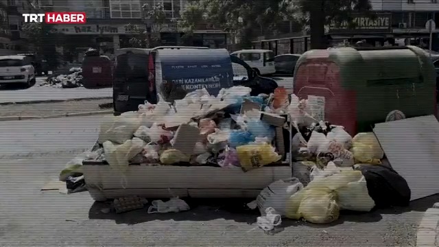 Cumhurbaşkanı Erdoğan'dan CHP'li belediyelere ilişkin videolu paylaşım. 📌"Ana muhalefetle aramızdaki kalibre farkı..."