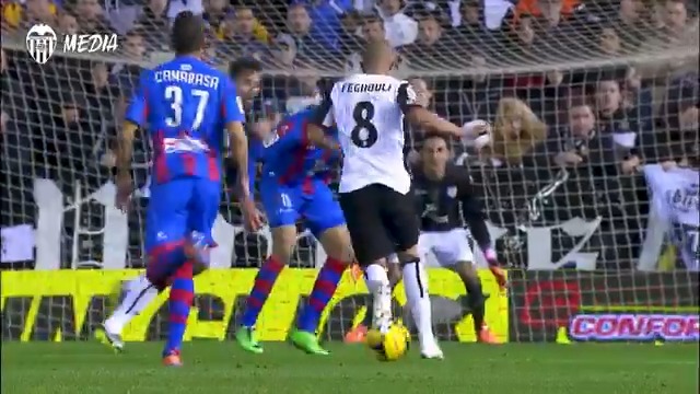 🔙 #ValenciaLevanteUD Sofiane Feghouli ⚽ #ADNVCF 🦇