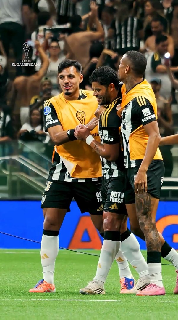 É 𝑭𝑰𝑵𝑨𝑳! Pela 𝒕𝒓𝒂𝒅𝒊çã𝒐, pelo peso do 𝒏𝒐𝒔𝒔𝒐 𝒎𝒂𝒏𝒕𝒐 e pela 𝑴𝒂𝒔𝒔𝒂 que nunca deixou de 𝑨𝒄𝒓𝒆𝒅𝒊𝒕𝒂𝒓: vamos em busca de mais uma! #𝑷𝒐𝒓𝑼𝒏𝒂𝑪𝒐𝒑𝒂𝑴á𝒔 🏆🇵🇾 #AcreditaQueÉGalo