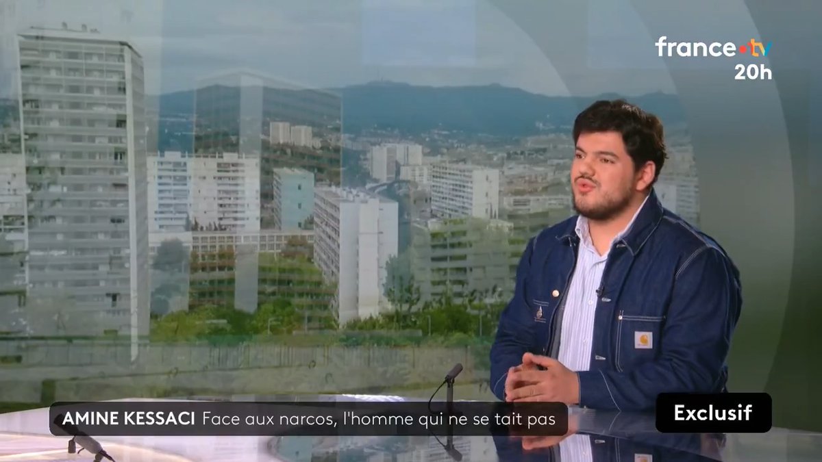 🔴🗣️ "Amine regarde-moi, je suis là, je suis debout" Amine Kessaci réagit aux mots de sa mère après la mort de son frère Mehdi. #JT20h