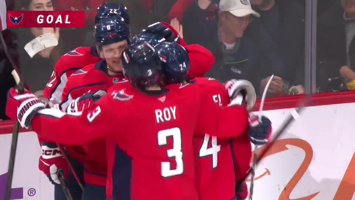 Ryan Leonard blows by and shakes off Bouchard for his second of the night! 💨